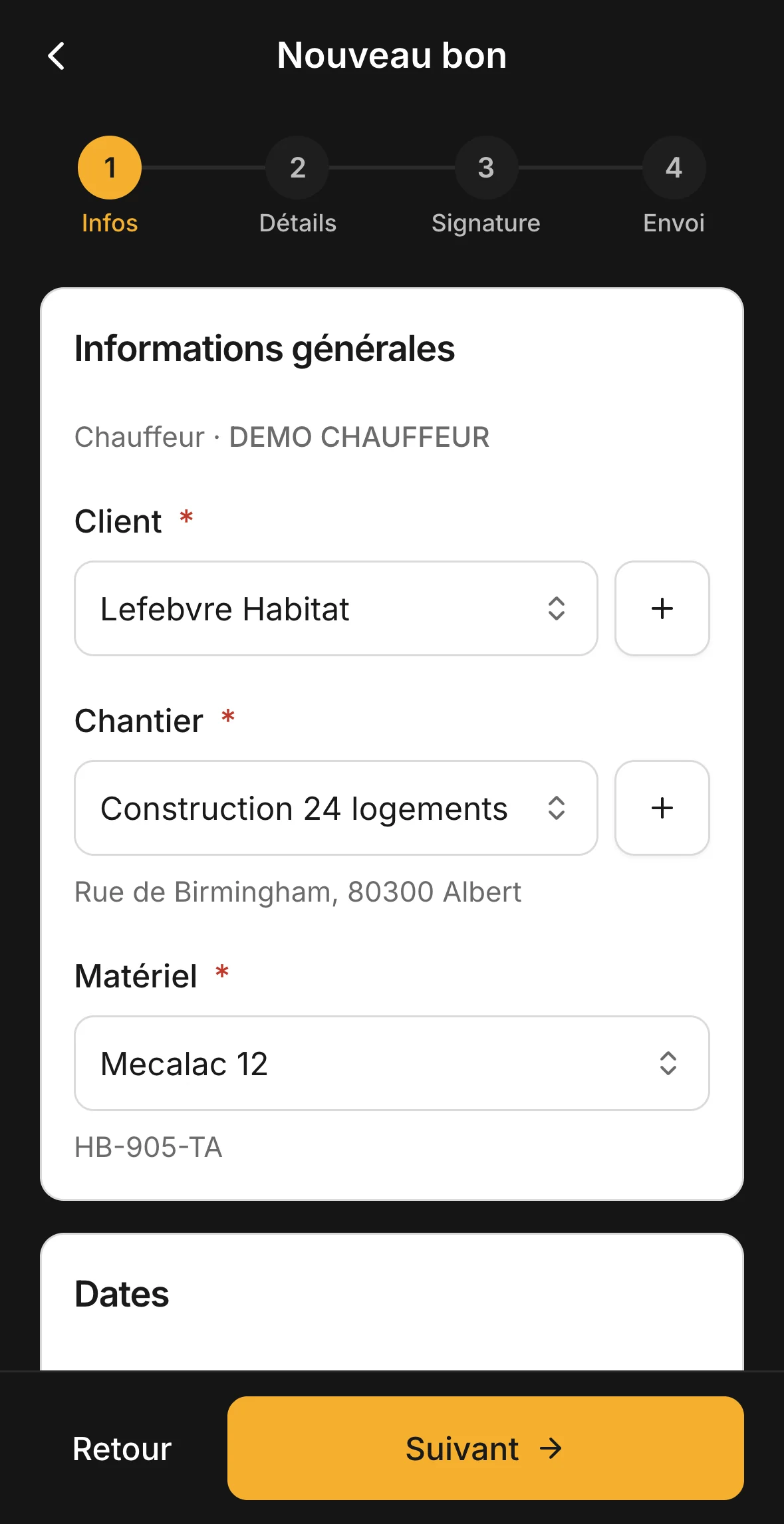 Étape Infos : le client, le chantier et l'engin choisis dans des listes.